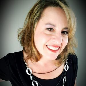 Meet your Posher, Jeana